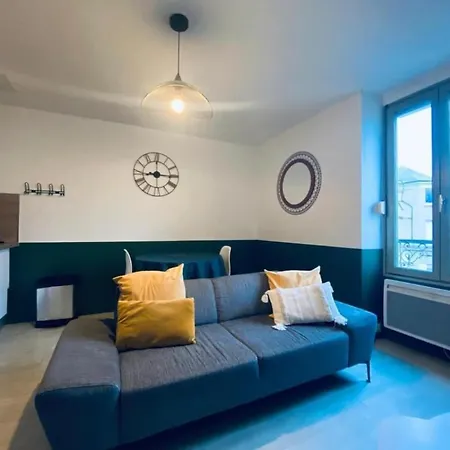 Apartment Joli Duplex - Centre - Angers