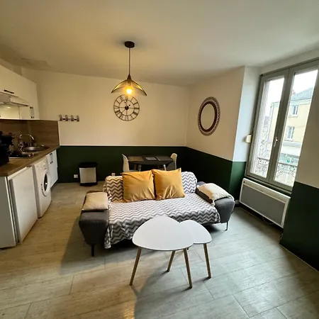 Joli Duplex - Centre - Апартаменты *